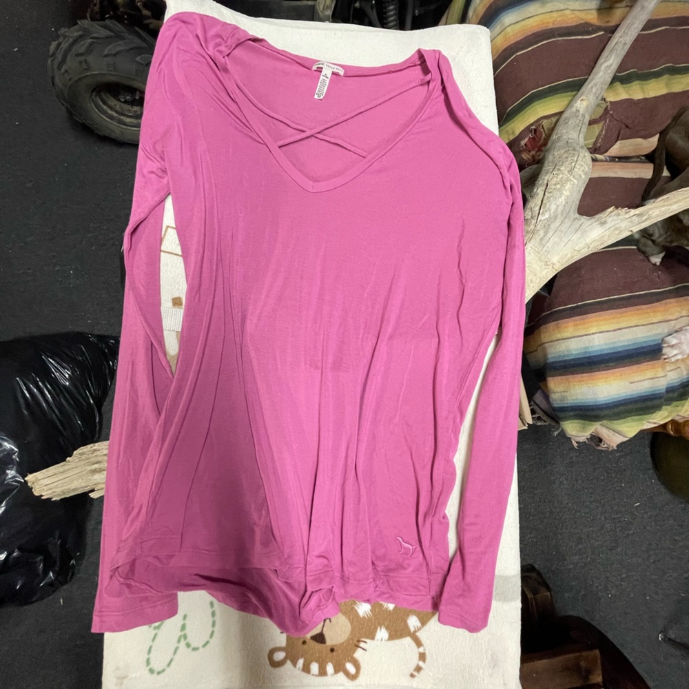 PINK super soft, long sleeve like new